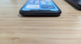 Good
													Apple iPhone 11 - AT&T, Black, 64 GB, A2111, photo 5 of 14