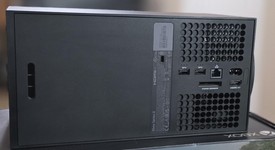 Mint
													Xbox Series X (2020) - Black, 1 TB, standard, photo 5 of 10