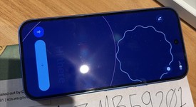 Mint
													Google Pixel 10 - Unlocked, Indigo, 256 GB, GLBW0, photo 3 of 9