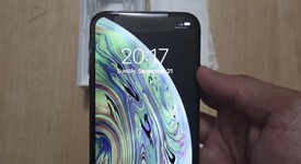 Mint
													Apple iPhone Xs - Unlocked, Gray, 64 GB, A1920, photo 2 of 6
