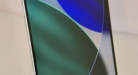 Mint
													Apple iPhone 15 Pro Max - Unlocked, White, 256 GB, A2849, photo 2 of 10