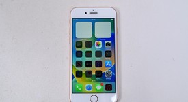 Good
													Apple iPhone 8 - AT&T, Gold, 64 GB, A1905, GSM, photo 4 of 10