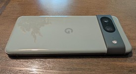 Good
													Google Pixel 8 - Unlocked, Hazel, 128 GB, 8 GB, G9BQD, Sub-6 5G, photo 4 of 6