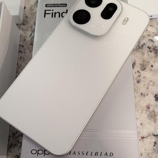 Oppo Find X9 Pro - Unlocked Non-US, 512 GB, Silk White, 16 GB