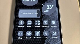 Mint
													Google Pixel 10 Pro Fold - Unlocked, Moonstone, 256 GB, GU0NP, photo 4 of 11