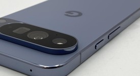 Good
													Google Pixel 10 Pro XL - Unlocked, Moonstone, 256 GB, GUL82, photo 4 of 5