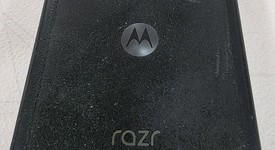 Good
													Motorola Razr Ultra (2025) - Unlocked, PANTONE Mountain Trail, 512 GB, 16 GB, photo 5 of 8