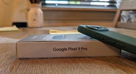 Mint
													Google Pixel 9 Pro - Unlocked, Hazel, 256 GB, 16 GB, GR83Y, photo 2 of 8