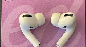 Used
													Apple AirPods Pro - Wireless Case, photo 5 of 5