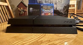 Mint
													PlayStation 4 - Black, 500 GB, Standard, photo 2 of 4