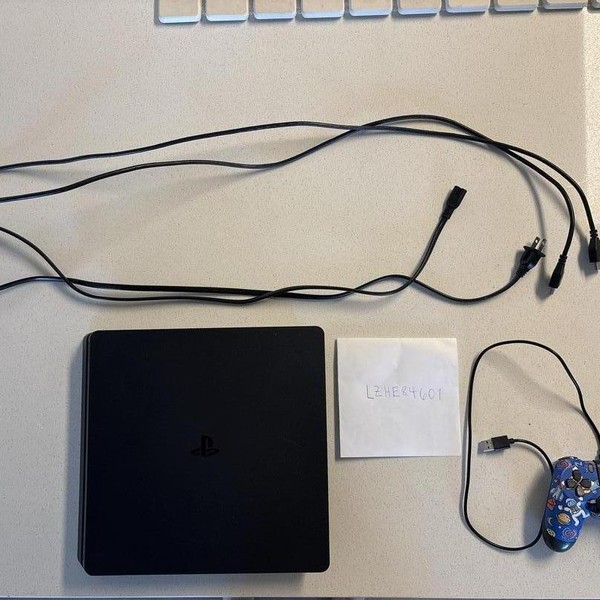 PlayStation 4 Slim - 1 TB, Black