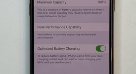 Mint
													Apple iPhone Xs - T-Mobile, Gold, 256 GB, A1920, photo 2 of 7