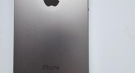 Good
													Apple iPhone SE 1st Gen 2016 - Unlocked, Grey, 16 GB, A1662, photo 2 of 7