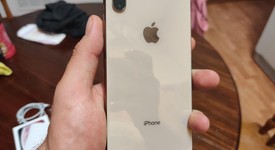 Mint
													Apple iPhone Xs Max - Unlocked, Gold, 64 GB, A1921, photo 4 of 8