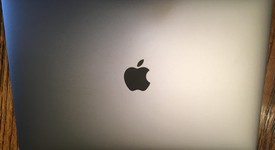 Good
													MacBook Pro 2016 (No Touch Bar) - 13" - Gray, 512 GB, 16 GB, photo 4 of 5