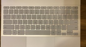 Good
													Google Pixelbook - I5, Silver, 256 GB, 8 GB, photo 3 of 10