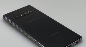 Good
													Samsung Galaxy S10 Plus - Xfinity, Black, 128 GB, 8 GB, SM-G975U, photo 3 of 6