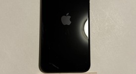 Good
													Apple iPhone SE 3rd Gen 2022 - Unlocked, Midnight, 64 GB, A2595, photo 3 of 8