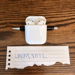 Used Apple AirPods (2nd Gen) - Lightning Case