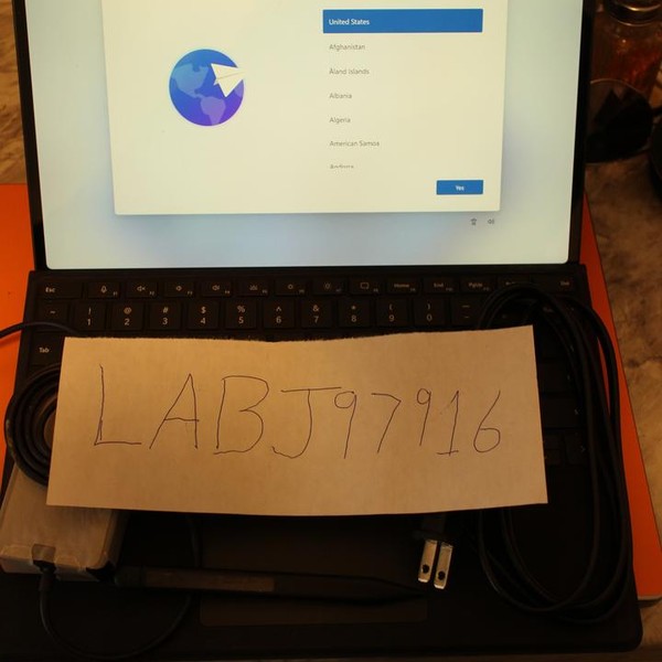 Microsoft Surface Pro 11 - 512 GB, Black, 16 GB, Snapdragon X Plus