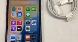 Mint
													Apple iPhone SE 3rd Gen 2022 - Unlocked, Midnight, 64 GB, A2595, photo 1 of 9