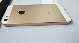 Mint
													Apple iPhone SE 1st Gen 2016 - Unlocked, Gold, 16 GB, A1662, photo 3 of 6