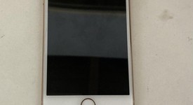 Good
													Apple iPhone 8 - Unlocked, Gold, 64 GB, A1863, photo 1 of 6