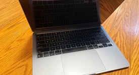 Good
													MacBook Air 2022 - 13" - Apple M2, Gray, 1 TB, 16 GB, photo 4 of 12