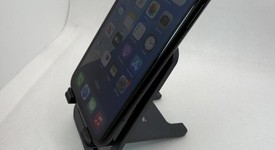 Mint
													Apple iPhone Xr - Unlocked, Black, 64 GB, A1984, photo 2 of 8