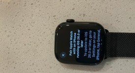 Mint
													Apple Watch Series 10 42mm - Unlocked, Slate, A3001 - Cellular, Titanium, photo 2 of 7