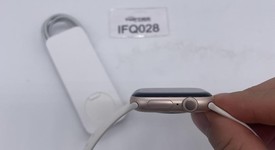 Fair
													Apple Watch Series 10 42mm - Unlocked, Rose Gold, A3001 - Cellular, Aluminum, photo 3 of 4