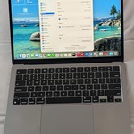 Good MacBook Air 2022 (M2) - 13 inch - 256 GB, Gray, 8 GB, Apple M2