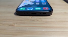 Good
													Apple iPhone 16 - Unlocked, Black, 128 GB, A3081, photo 3 of 12