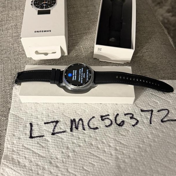 Samsung Galaxy Watch8 Classic - Wi-Fi, Black, SM-L500, 46mm