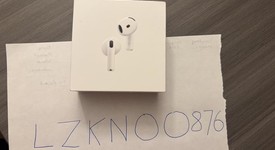 Used
													Apple AirPods 4th Gen - Active Noise Cancellation, photo 1 of 9