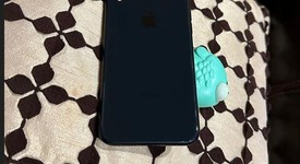 Good
													Apple iPhone Xr - Unlocked, Black, 128 GB, A1984, photo 4 of 6