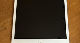 Mint
													Apple iPad Mini - Wi-Fi, Silver, 16 GB, photo 1 of 4