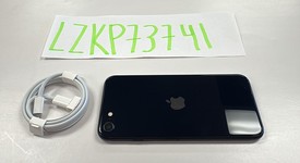 Mint
													Apple iPhone SE 3rd Gen 2022 - Unlocked, Midnight, 64 GB, A2595, photo 4 of 6