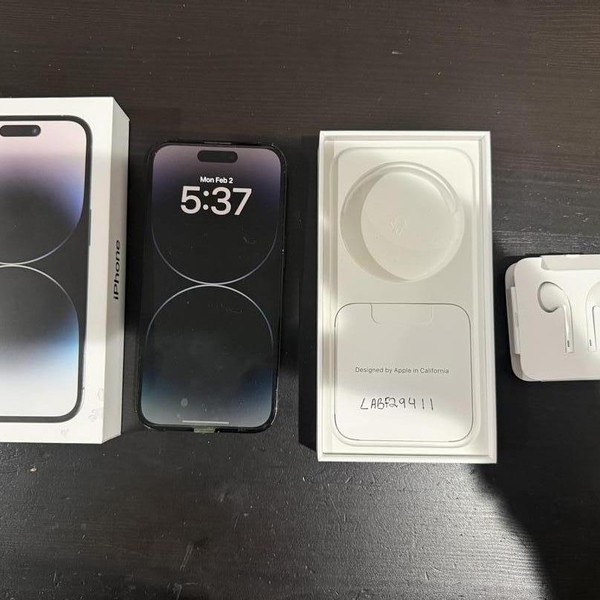 Apple iPhone 14 Pro - Unlocked, 256 GB, Black, A2650