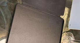 Mint
													Apple iPad Air 13" (M2) 2024 - AT&T, Gray, 128 GB, A2899, photo 3 of 17