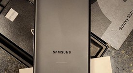 Mint
													Samsung Galaxy S22 Ultra - Unlocked, Black, 256 GB, 12 GB, SM-S908U1, photo 1 of 3