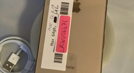 Good
													Apple iPhone Xs Max - Unlocked, Gold, 64 GB, A1921, photo 1 of 7