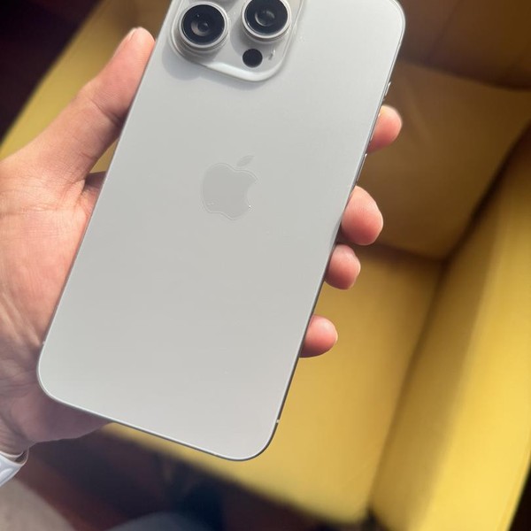 Apple iPhone 15 Pro Max - Unlocked, 256 GB, Natural, A2849