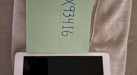 Mint
													Apple iPad 6th Gen - Wi-Fi, Gold, 32 GB, A1893, photo 3 of 7