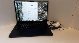 Good
													MacBook Air 2022 (M2) - 13" - Apple M2, Midnight, 256 GB, 8 GB, photo 3 of 12
