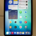 Good Apple iPad Pro 11 inch 2nd Gen 2020 - Unlocked, 256 GB, Gray, A2068