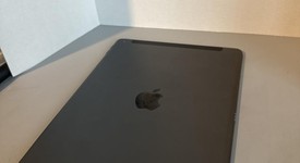 Good
													Apple iPad 9th Gen - Unlocked, Gray, 64 GB, A2603, photo 4 of 5