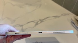 Mint
													Apple iPad 10th Gen - Wi-Fi, Silver, 256 GB, A2696, photo 5 of 13