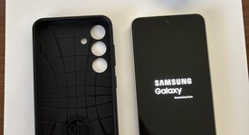 Good
													Samsung Galaxy S24 - Unlocked, Green, 128 GB, 8 GB, SM-S921U1, photo 2 of 7