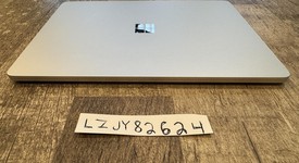 Good
													Microsoft Surface Laptop 7 - Platinum, 256 GB, 16 GB, 13.8", photo 2 of 8